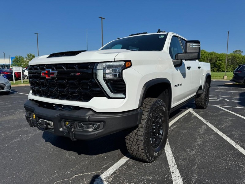 Chevrolet Silverado 2500HD Vehicle Image 08