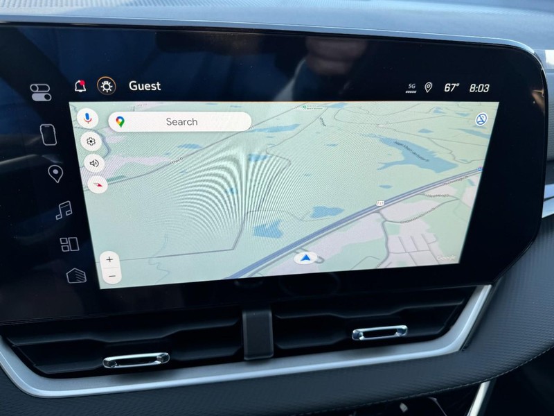 Chevrolet Equinox Vehicle Image 13