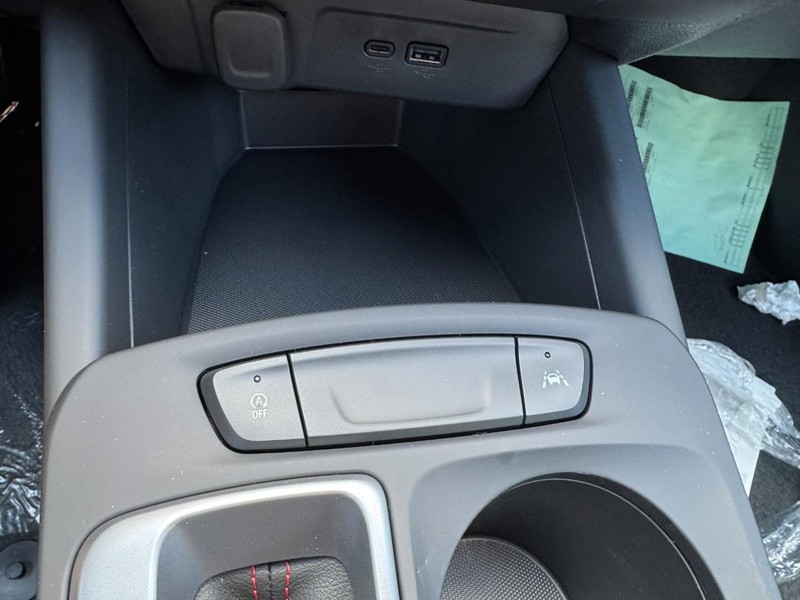 Chevrolet Trax Vehicle Image 14