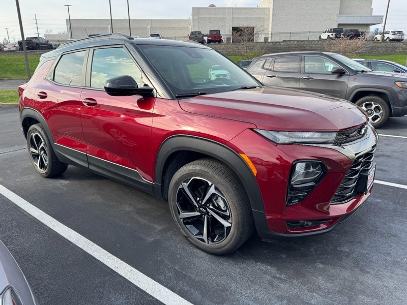 Chevrolet TrailBlazer Vehicle Image 04