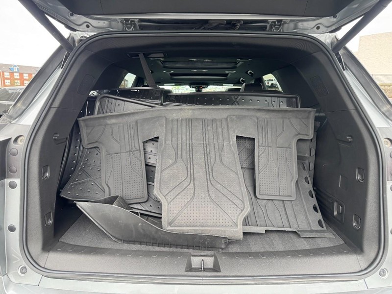Chevrolet Traverse Vehicle Image 06