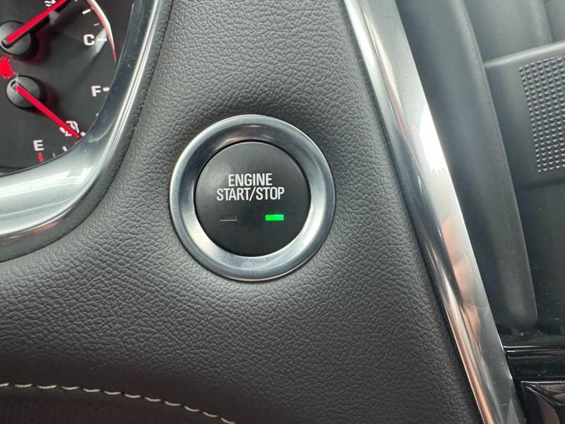 Chevrolet Traverse Vehicle Image 23