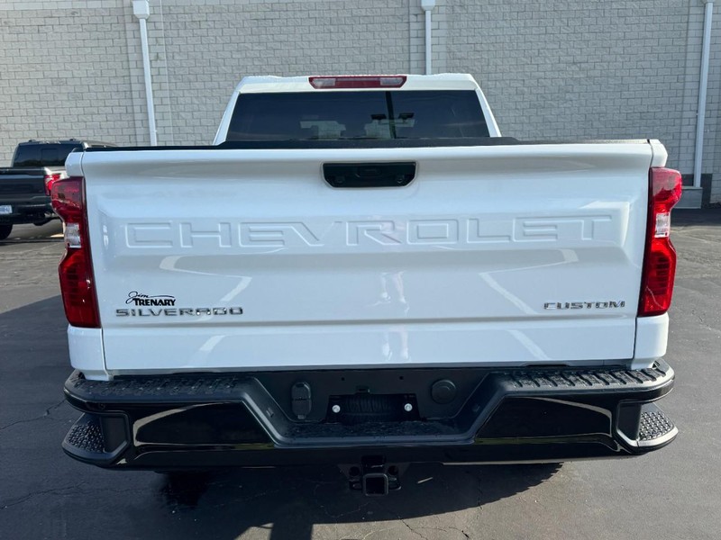 Chevrolet Silverado 1500 Vehicle Image 05