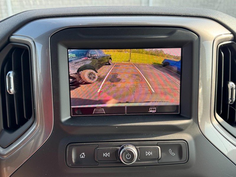 Chevrolet Silverado 1500 Vehicle Image 15