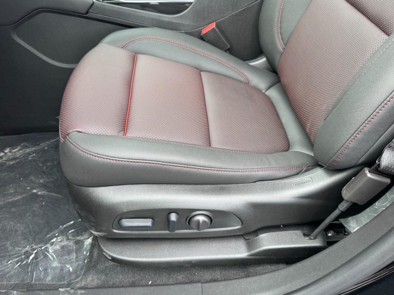 Chevrolet Blazer Vehicle Image 09