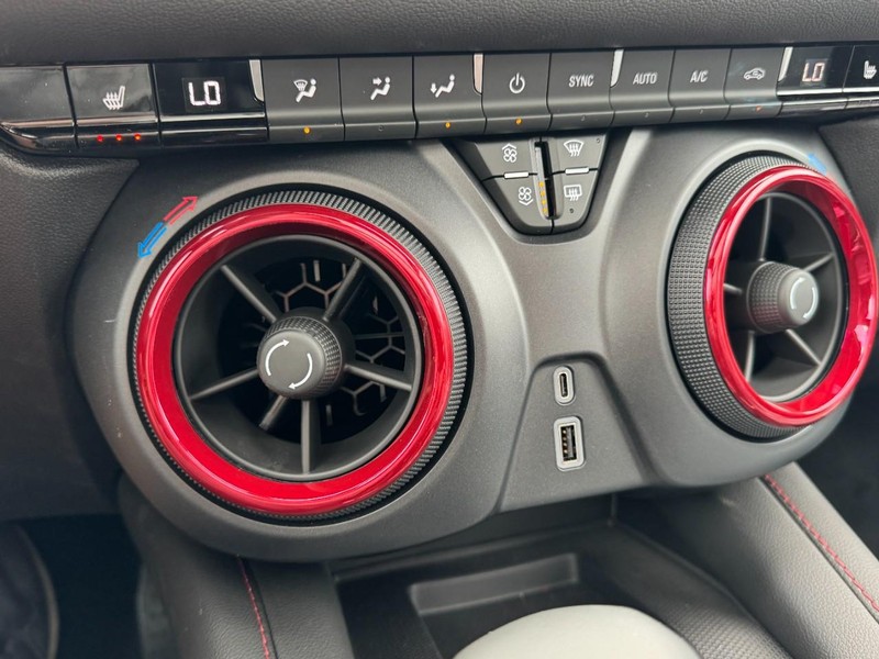 Chevrolet Blazer Vehicle Image 13