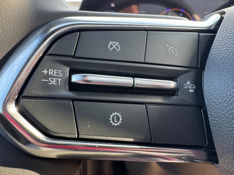 Chevrolet Tahoe Vehicle Image 11