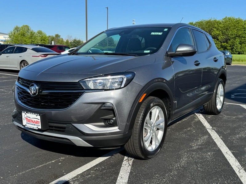 Buick Encore GX Vehicle Full-screen Gallery Image 06