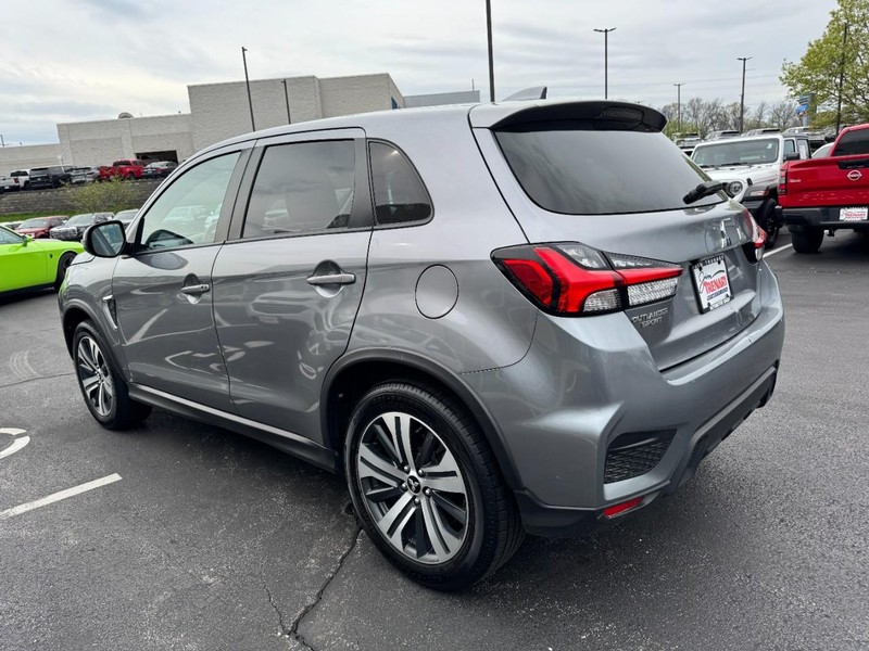 Mitsubishi Outlander Sport Vehicle Image 05