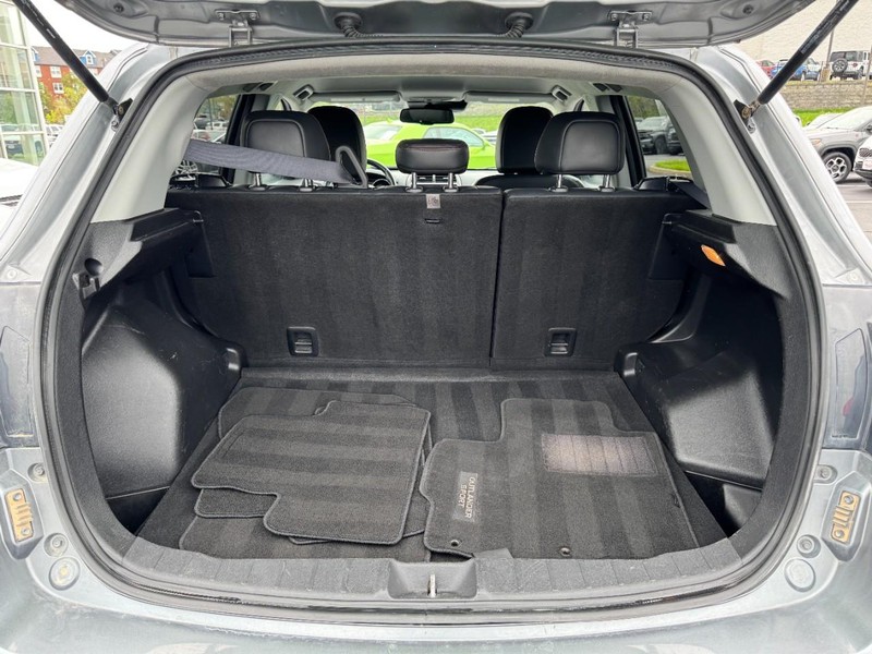 Mitsubishi Outlander Sport Vehicle Image 06