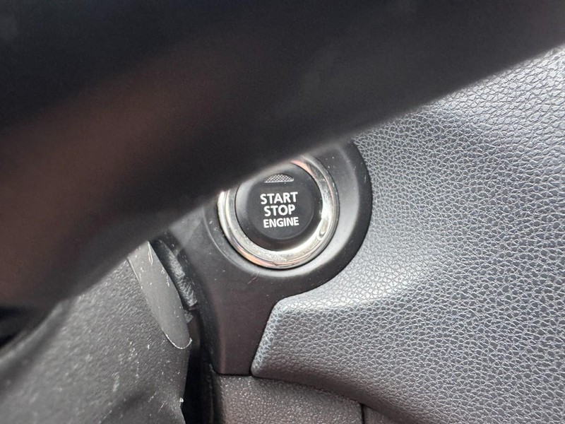 Mitsubishi Outlander Sport Vehicle Image 20