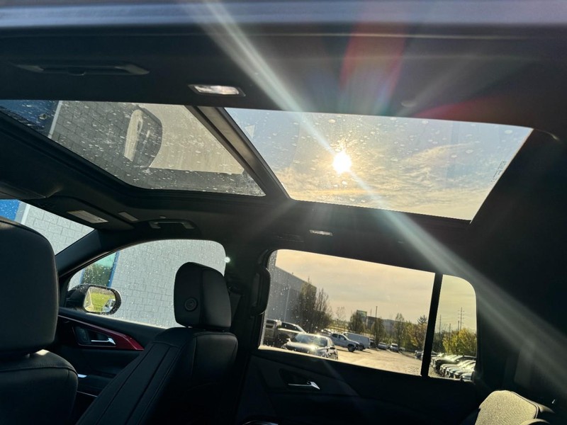 Chevrolet Traverse Vehicle Image 08