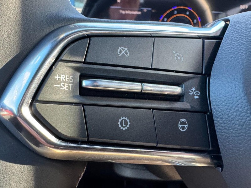 Chevrolet Traverse Vehicle Image 14