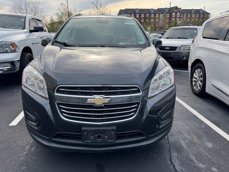 Chevrolet Trax Vehicle Image 02