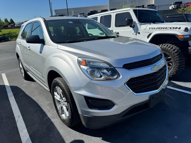 Chevrolet Equinox Vehicle Image 03