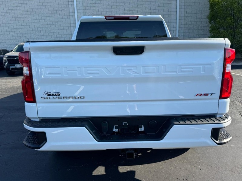 Chevrolet Silverado 1500 Vehicle Image 05