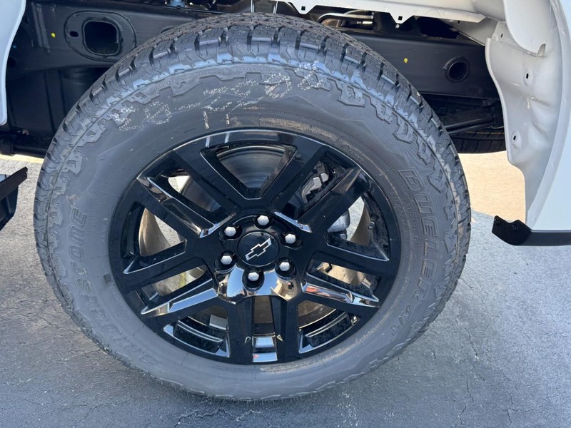 Chevrolet Silverado 1500 Vehicle Image 07