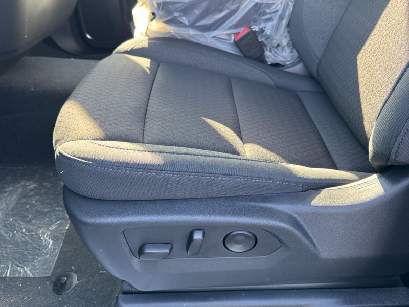 Chevrolet Silverado 1500 Vehicle Image 10