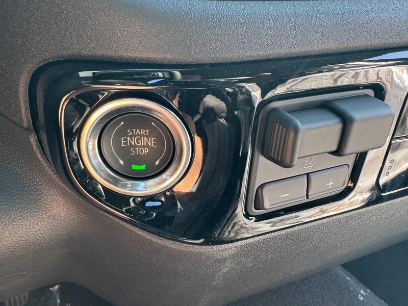 Chevrolet Silverado 1500 Vehicle Image 19