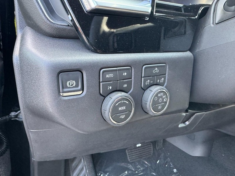Chevrolet Silverado 1500 Vehicle Image 13