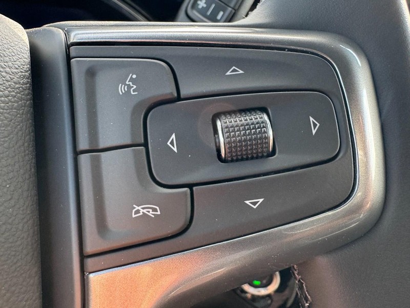 Chevrolet Silverado 1500 Vehicle Image 15