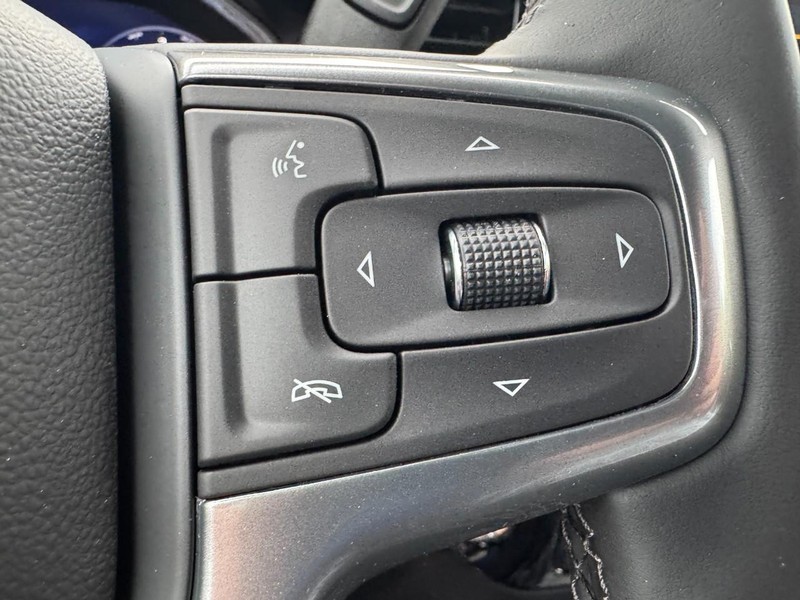 Chevrolet Silverado 1500 Vehicle Image 14