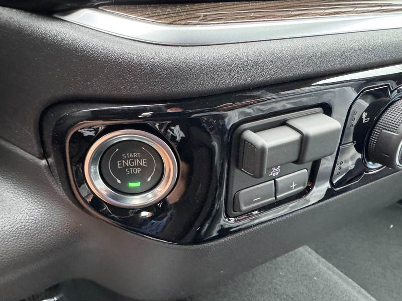 Chevrolet Silverado 1500 Vehicle Image 19