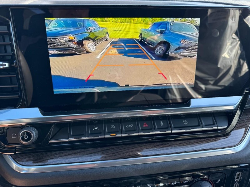 Chevrolet Silverado 1500 Vehicle Image 18