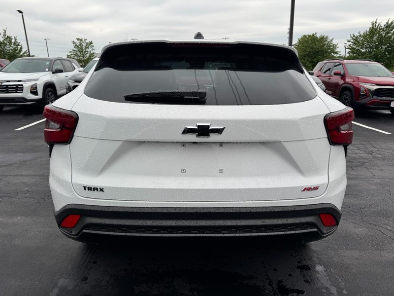 Chevrolet Trax Vehicle Image 04