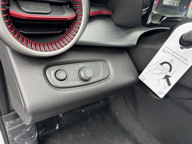 Chevrolet Trax Vehicle Image 09
