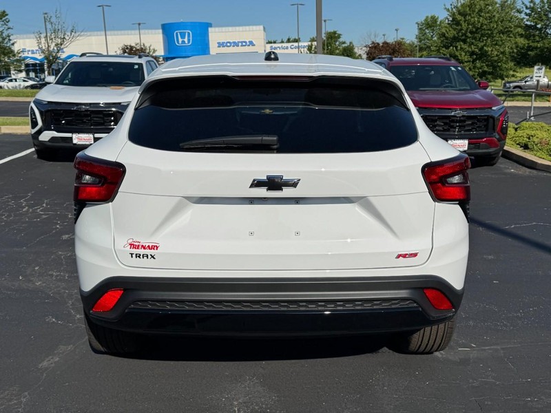 Chevrolet Trax Vehicle Image 04