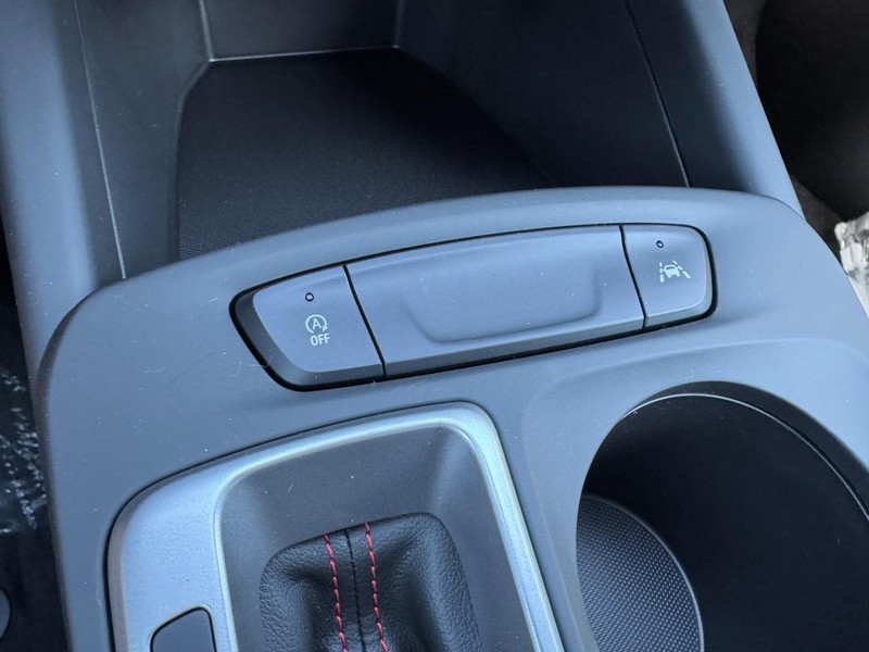Chevrolet Trax Vehicle Image 11