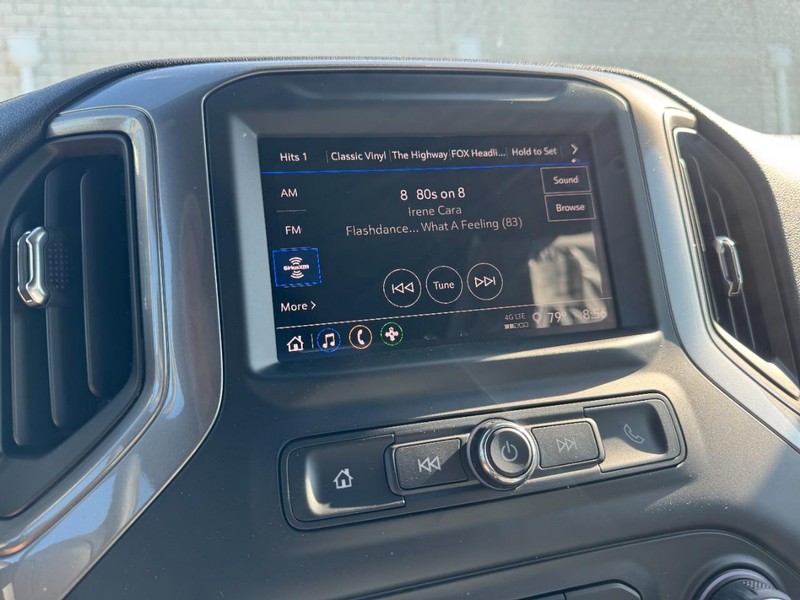 Chevrolet Silverado 1500 Vehicle Image 15