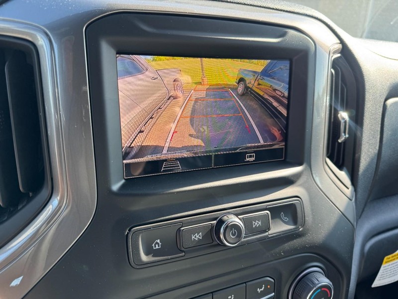 Chevrolet Silverado 1500 Vehicle Image 15