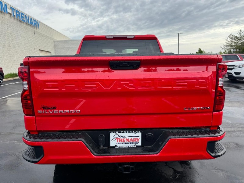 Chevrolet Silverado 1500 Vehicle Image 05
