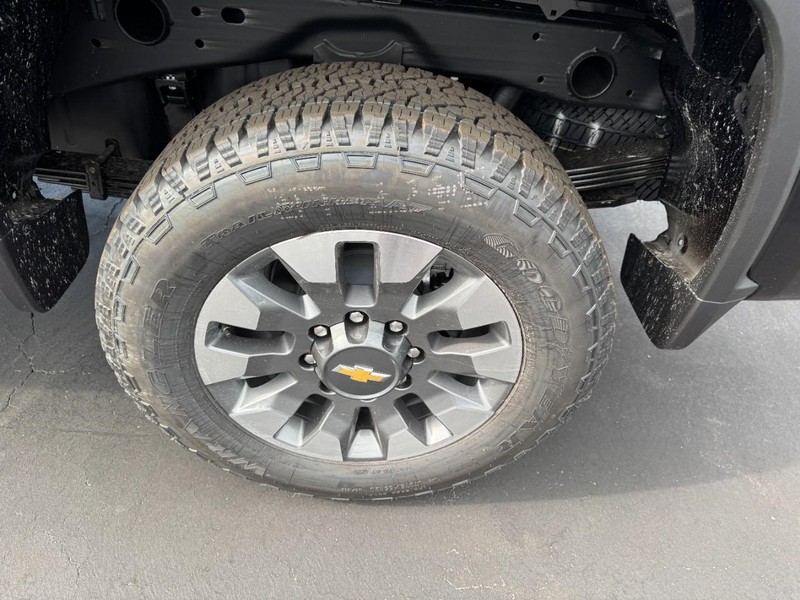 Chevrolet Silverado 2500HD Vehicle Image 07