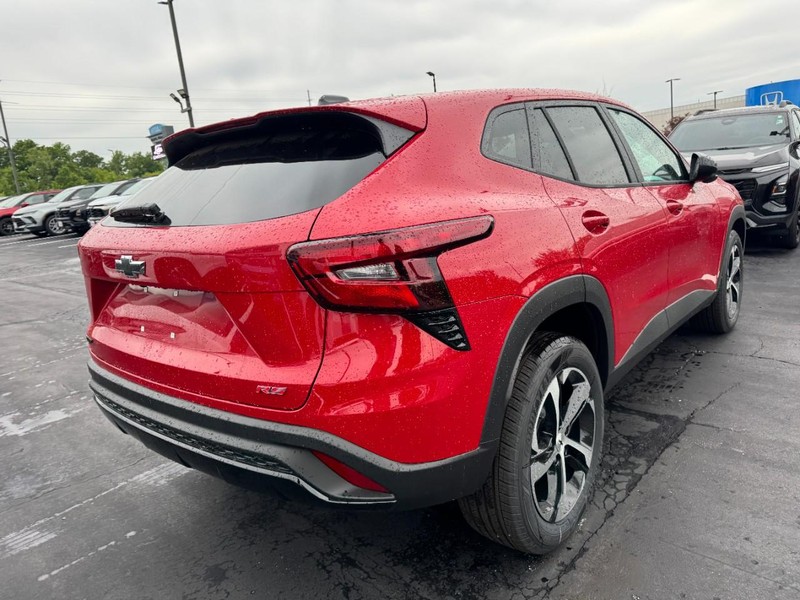 Chevrolet Trax Vehicle Image 03