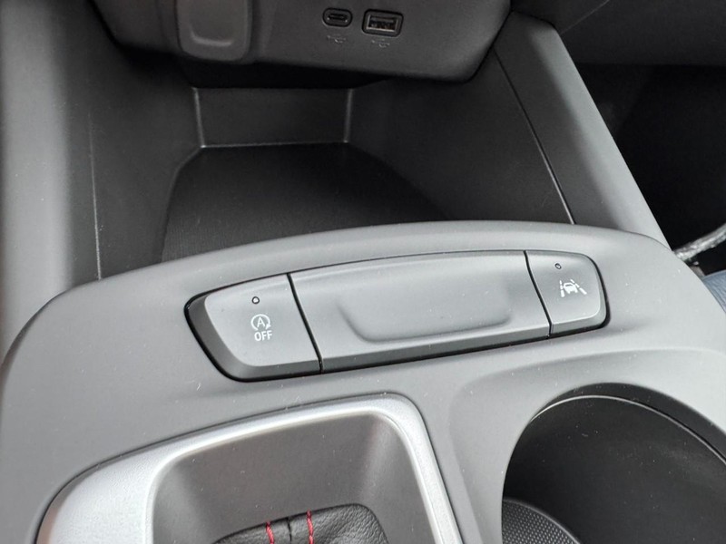 Chevrolet Trax Vehicle Image 13