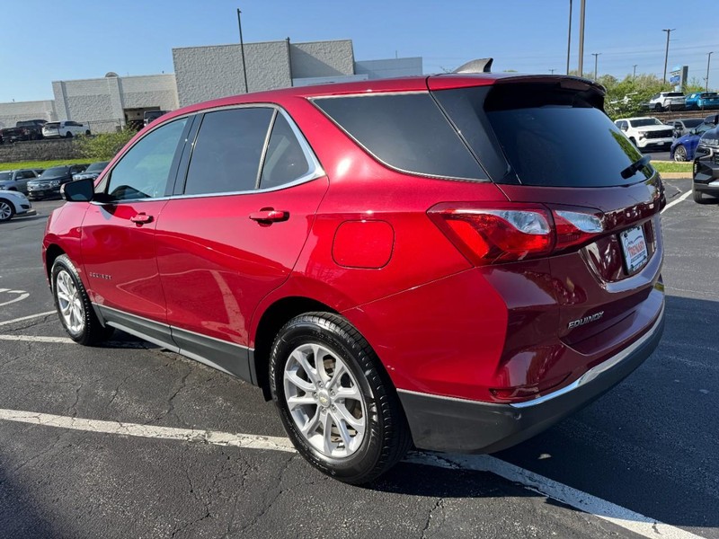 Chevrolet Equinox Vehicle Full-screen Gallery Image 05