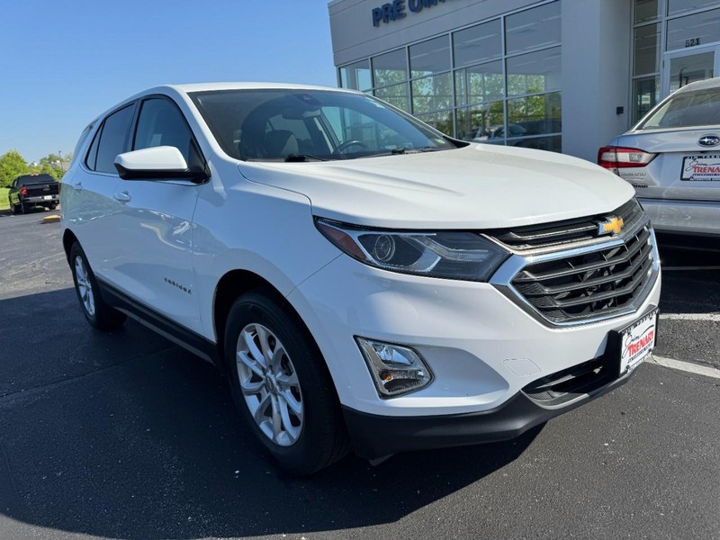 Chevrolet Equinox Vehicle Full-screen Gallery Image 02