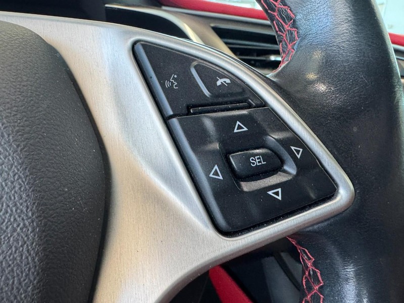 Chevrolet Corvette Vehicle Full-screen Gallery Image 14