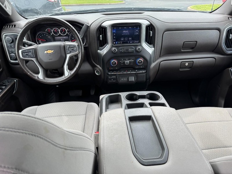 Chevrolet Silverado 1500 Vehicle Image 11