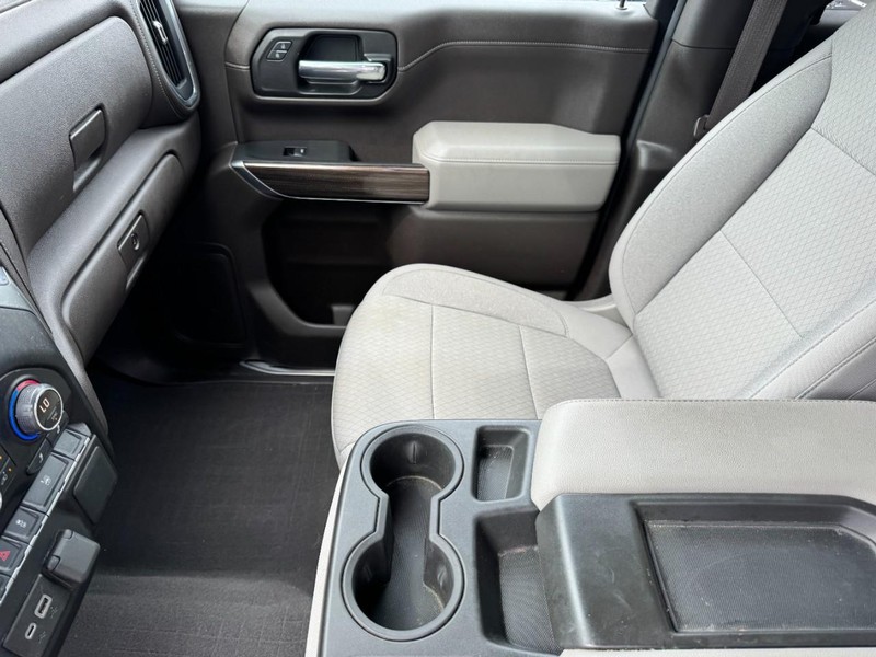 Chevrolet Silverado 1500 Vehicle Image 13