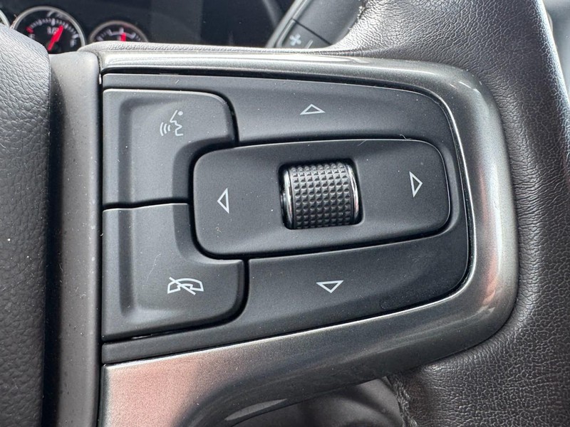 Chevrolet Silverado 1500 Vehicle Image 18