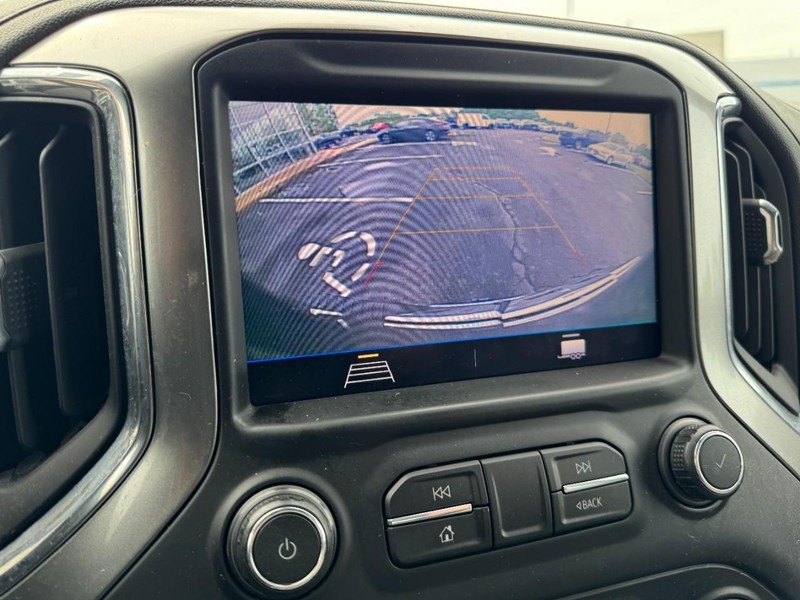 Chevrolet Silverado 1500 Vehicle Image 21