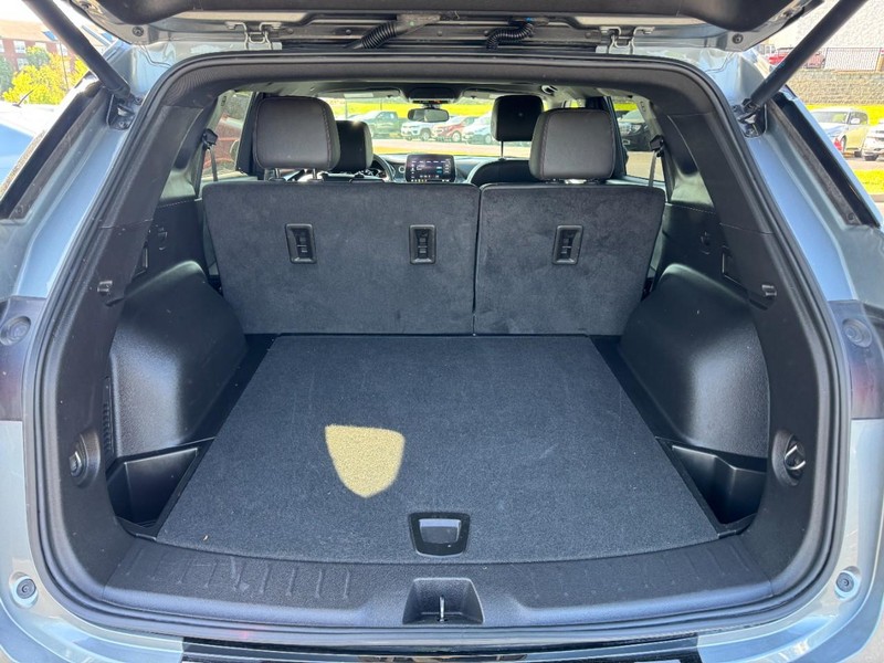 Chevrolet Blazer Vehicle Full-screen Gallery Image 06