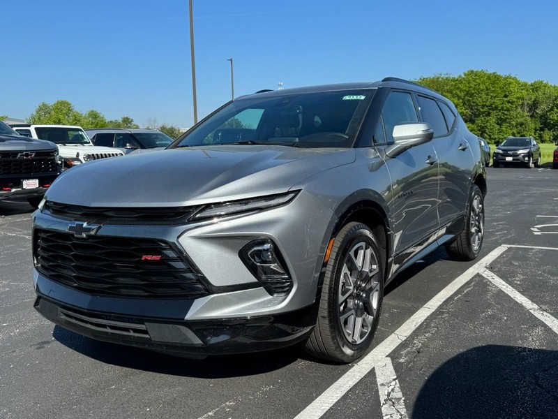 Chevrolet Blazer Vehicle Full-screen Gallery Image 08