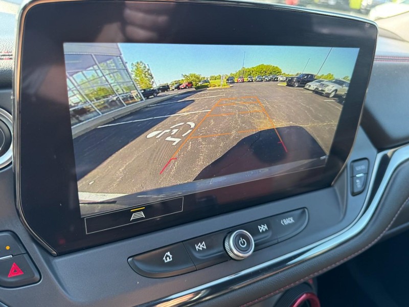 Chevrolet Blazer Vehicle Full-screen Gallery Image 21