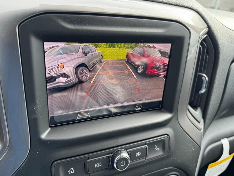 Chevrolet Silverado 1500 Vehicle Image 16