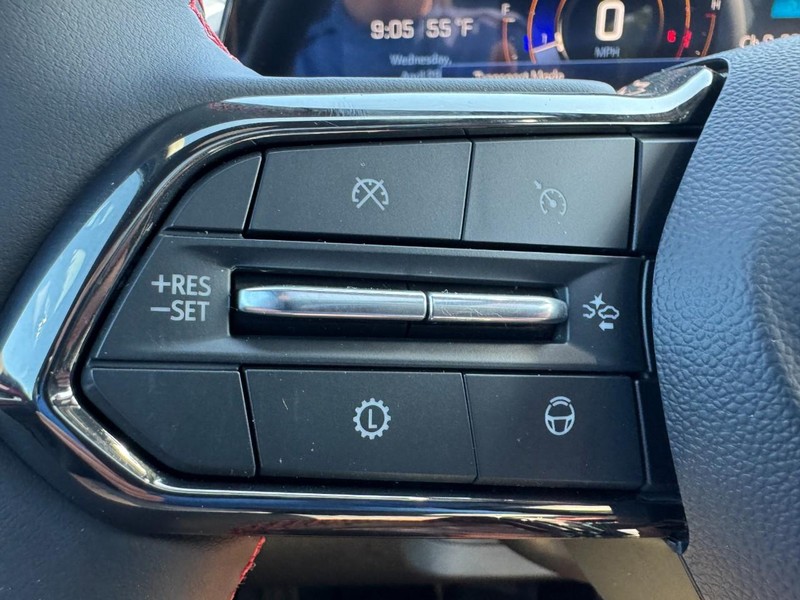 Chevrolet Traverse Vehicle Image 11
